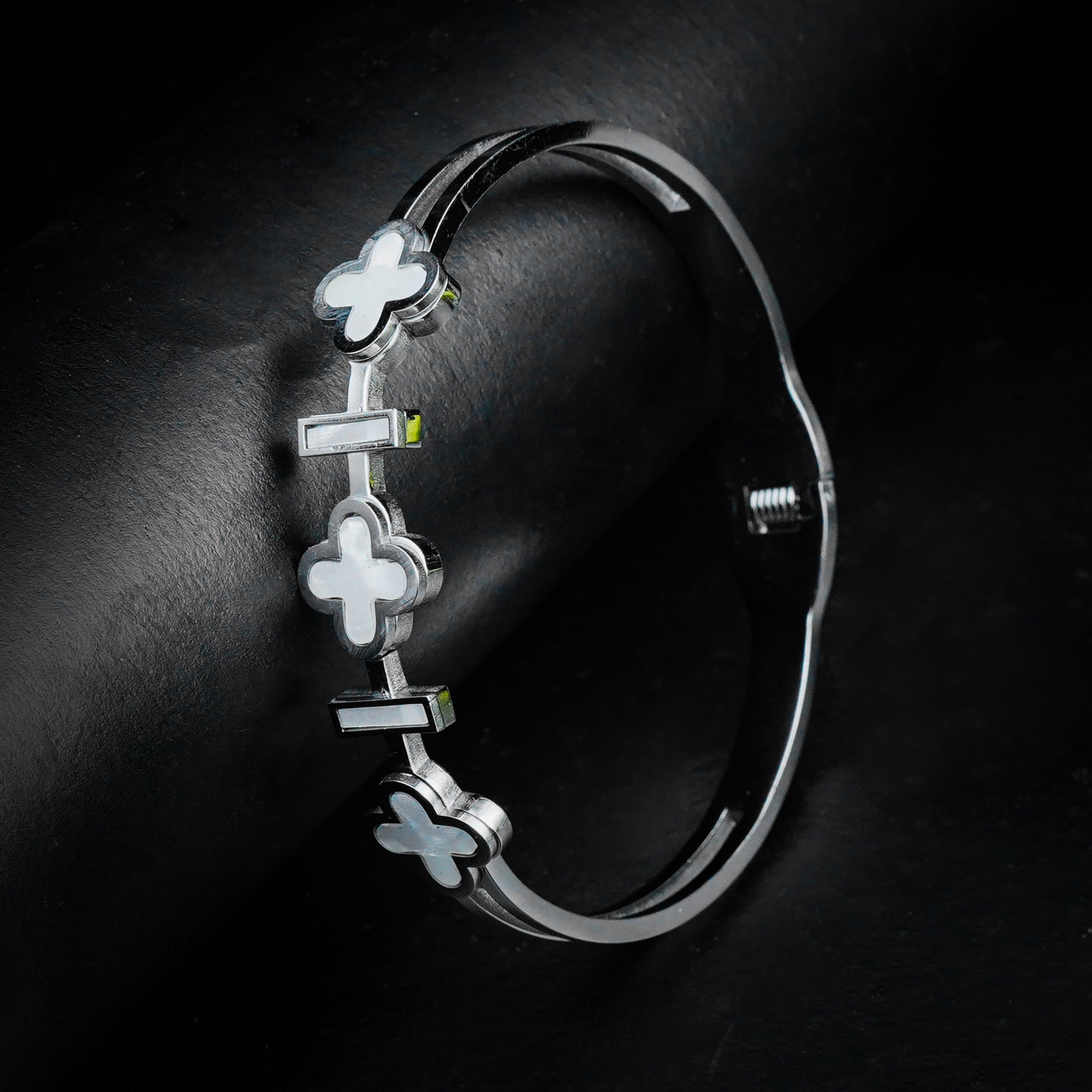 Silver Clover Bangle