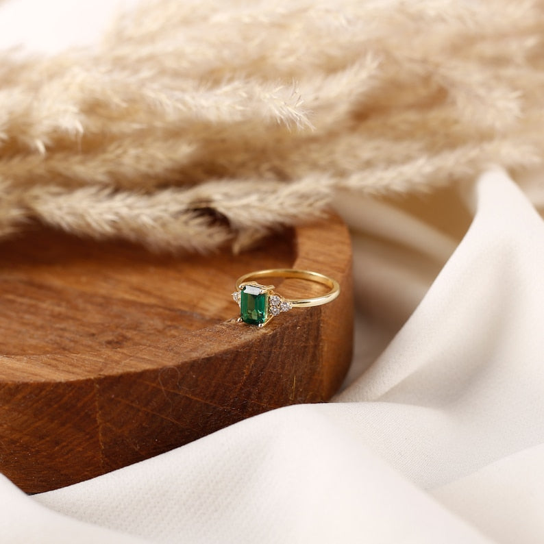 Emerald Ring